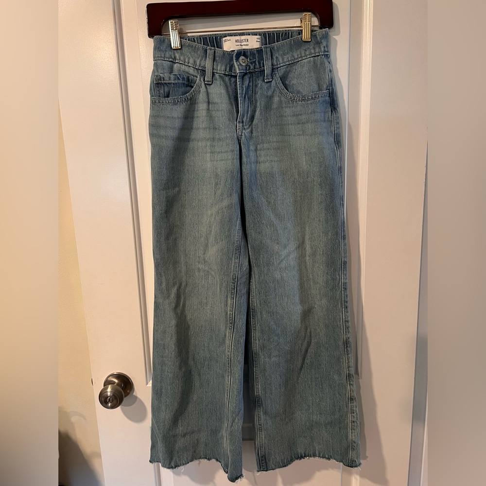Hollister Light Blue Low-Rise Baggy Jeans Size XXS Short Elastic waist